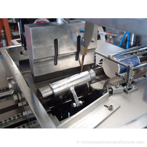 Machine de formage de gobelets en papier automatique de vente chaude